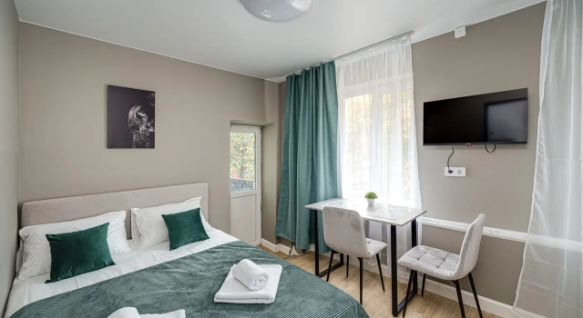 1 Komfortno I Tochka Na Simferopolskom Bulvare 16k1 Apartments, Book Lejlighed Hoteller i Moskva med parkering, nær Kakhovskaya Metro Station, Parkering
