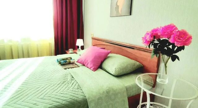 Tsentr Gostinyiy dvor Flat, Book Apartment Kirovsky district Ufa