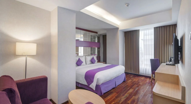 Двухместный люкс Executive Quest Hotel Darmo - Surabaya by ASTON