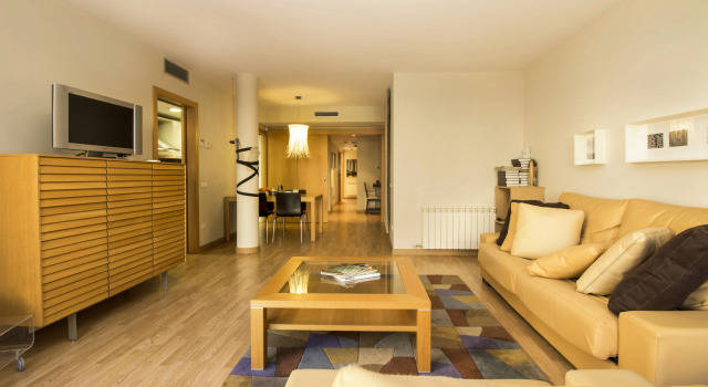 Apartamentos Elcano, Забронировать Апартаменты/квартира Отели в центре Камбрильс, в центре