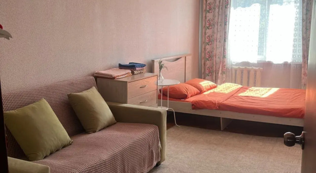 Dvukhkomnatnaya - Peschanaya 47 Flat, Prenota Appartamento Hotel a Barnaul con parcheggio, Parcheggio