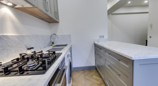 Superior Suite Opera Apartments Almaty