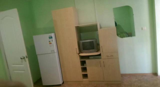 Четырёхместный номер Standard с балконом Гостевой дом Крабовая Бухта