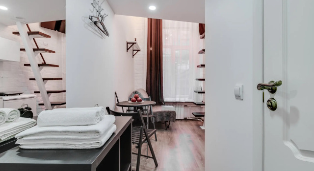 Апартаменты CITY HOUSE  Moskovskiy 1 1