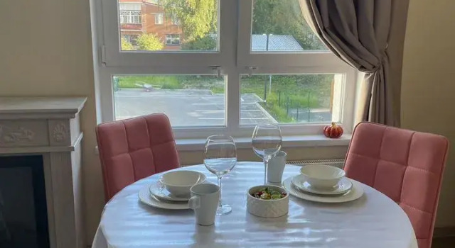 Studiya Dlya Lyubyaschikh Estetiku Flat, Réserver Appartement Hôtels à Karelia avec parking, Parking