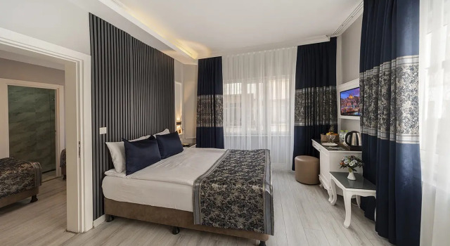 Четырёхместный семейный номер Standard с видом на город Отель Beyazit Palace