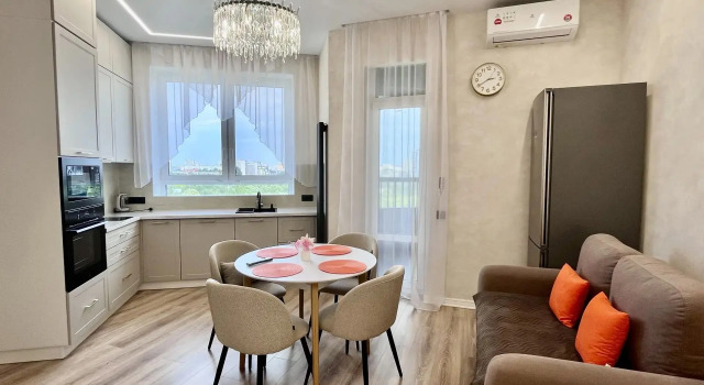 S Vidom Na Kazanskiy Kreml I Na Mechet Kul Sharif Flat, Prenota Appartamento Hotel a Tatarstan con parcheggio, Parcheggio