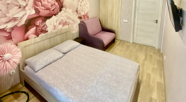 Yevrodvushka v tsentre, zh/k Plaza Flat, Prenota Appartamento Hotel a Barnaul con parcheggio, Parcheggio