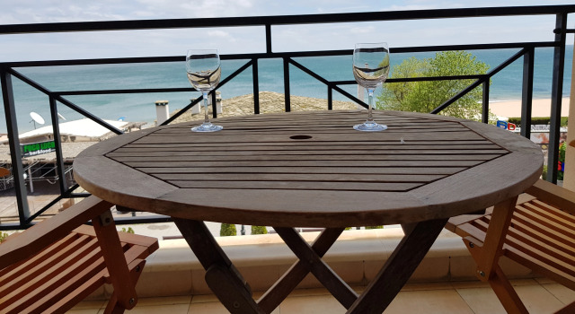 Апартаменты c 1 комнатой с балконом и с красивым видом из окна Апартаменты Golden Sands Rentals