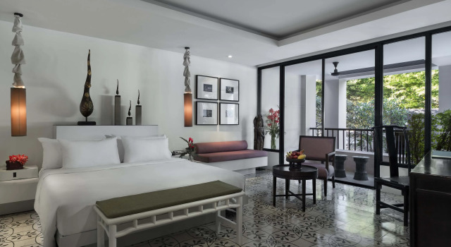 Двухместный люкс Deluxe Отель OUTRIGGER Surin Beach Resort
