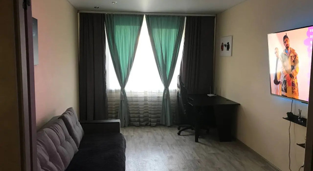 S Android Tv Flat, Prenota Appartamento Hotel a Udmurtia con parcheggio, Parcheggio