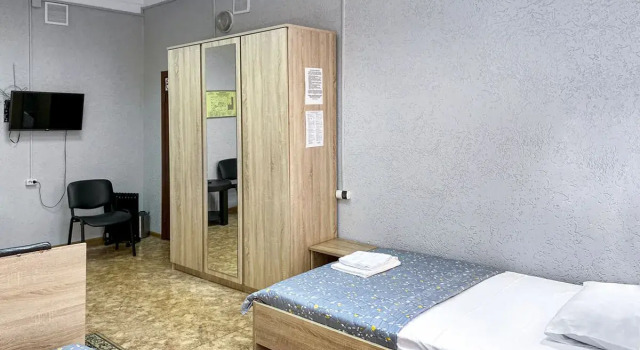 Кровать в общем номере (женский номер) Отель Smart Hotel Абакан