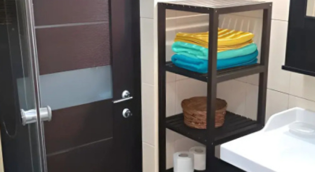 Четырёхместные апартаменты Comfort с балконом и с красивым видом из окна Квартира Просторная Студия Sunny and Sea