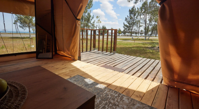 Курортный отель Hotsglamping