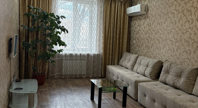 V Tsentre Goroda Flat, Rezerwuj Apartament Komsomolsk nad Amurem Kraj Chabarowski