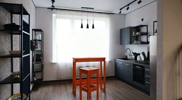 Chernichnaya 180 Kv M Private house, Prenota Casa vacanze Hotel a Central Russia con parcheggio, Parcheggio