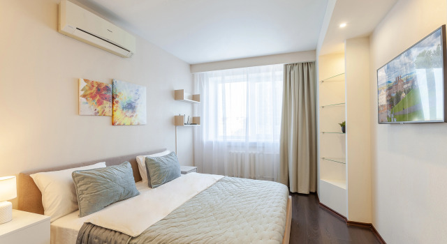 RentPlaza Proseka Apartment, Prenota Appartamento Hotel a Samara con parcheggio, Parcheggio