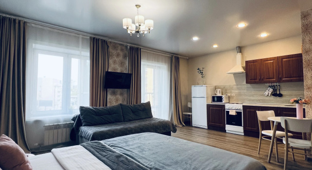 Двухместные апартаменты с балконом Квартира Be Home на Мадьяр 1