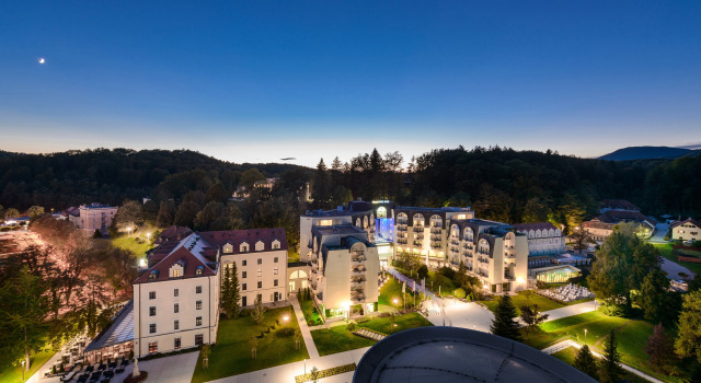 Rogaška & ROI SPA Hotel, Book Resort Hotels in Savinjska with Parking, Parking