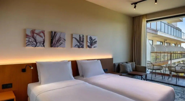 Двухместный номер Deluxe с балконом и с видом на море Greenwood Hotel Restaurant & Spa