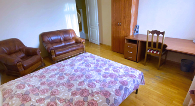 Bolshaya Treshka Na Yershova 57b Flat, Prenota Appartamento Kazan' Tatarstan