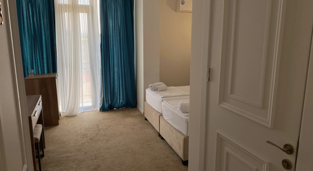 Двухместный номер Comfort с балконом и с красивым видом из окна Royal Palace