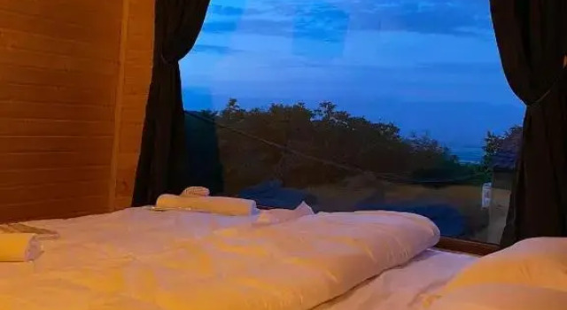 Двухместный коттедж Standard с балконом и с видом на сад Villaggio Mirzaani Resort