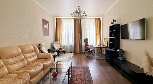 Bolshaya 2-K okolo Ploshchadi Aleksandra Nevskogo Flat, Rezervasyon Daire Sankt Peterburg otoparklı oteller, Otopark