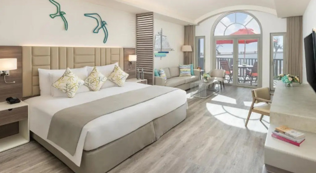 Двухместный полулюкс с видом на море Отель JA The Resort - JA Palm Tree Court