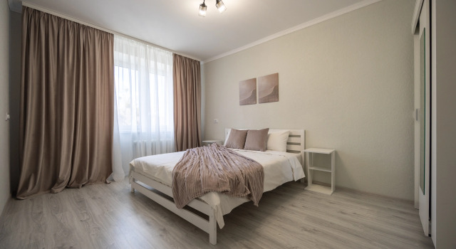 Lovelyhome39 Prostornaya 2-Komnatnaya Kvartira Ryadom S Poyuschimi Fontanami Apartments, Book Apartment Kaliningrad Kaliningrad Region