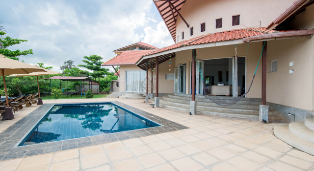 Отель Kayjay Beach House