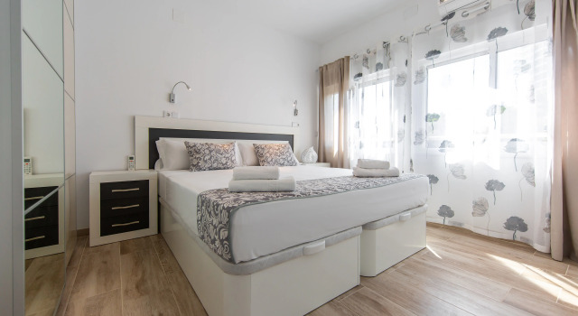Пентхаус с 2 комнатами с балконом и с красивым видом из окна Sonrisa Apartments