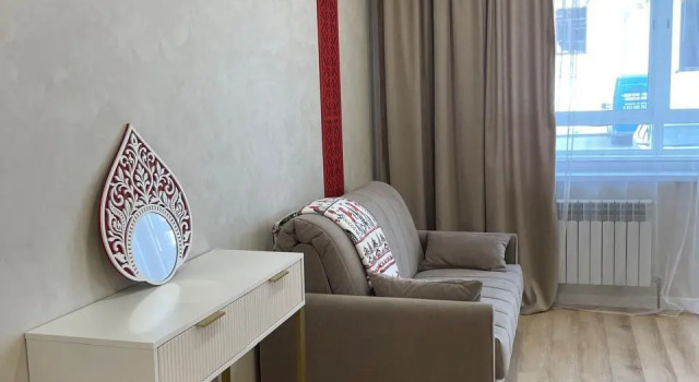 1-Komnatnaya Ryadom S Aeroportom Flat, Buchen Sie Ferienwohnung Mayma Mayminsky Rayon
