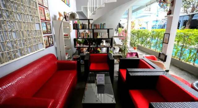 Хостел White Rabbit Siem Reap