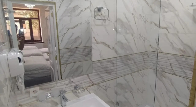 Standard- tredobbelt værelse Dilfuza Hotel