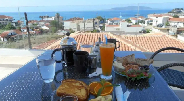 Hotel Estia, Rezerwuj Hotel Hotele w Messenia Regional Unit ze śniadaniem, Śniadanie