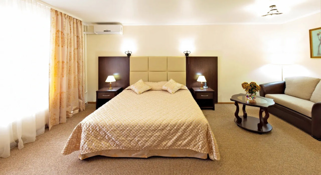 Çift kişilik süit Electron Hotel