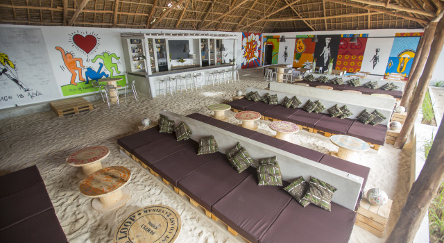 Отель The Loop Beach Resort