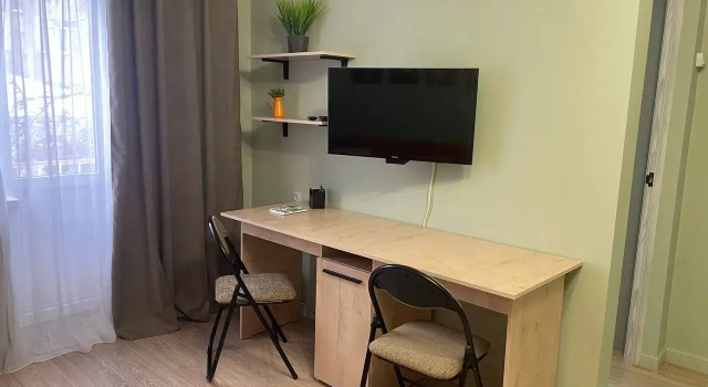 Kvartira Niceplace Vozle Metro Alatau Flat, Buchen Sie Ferienwohnung Almaty Kasachstan, in der Nähe von Alatau Metro Station
