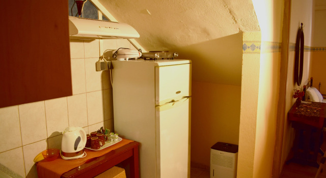 Студия с балконом Stoa Rooms
