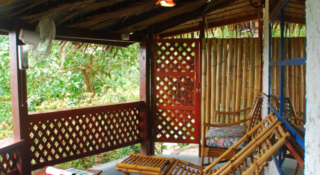 Двухместный номер Standard с балконом Отель Charm Churee Villa Hotel & Resort