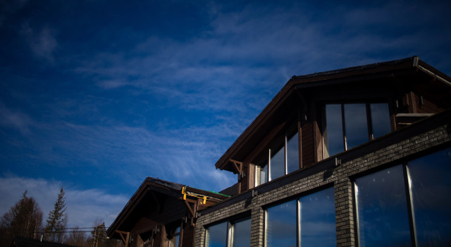 Vershina Apart-Hotel, Varaa Huoneistohotelli Hotellit Ivano-Frankivsk ruokailulla, Puolitäysi / Täysihoito