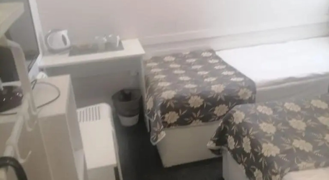 Economy Twin room Lindsey Mini-hotel