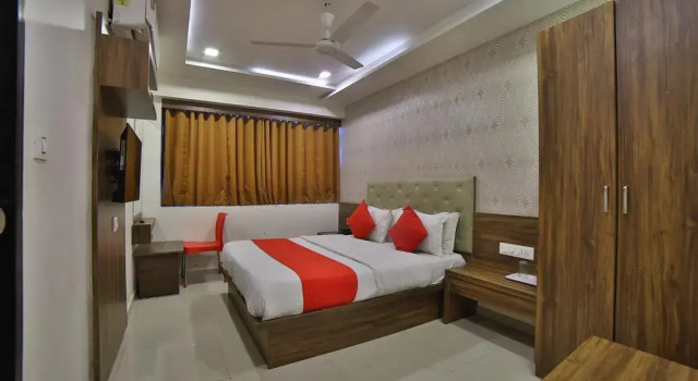 Двухместный номер Standard с красивым видом из окна Отель Sunstar Inn by Sky Stays