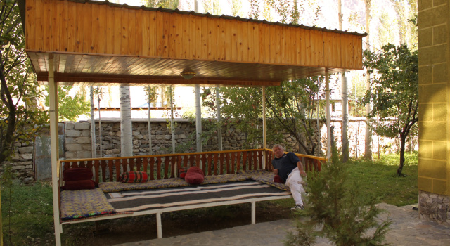 Pamir Alibaba Hotel, Réserver Hôtel Khorugh Haut-Badakhchan