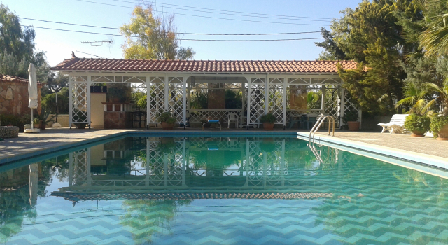 Alepokhori Beach Stunning Villa, Rezervovat Vila Agii Theodori 