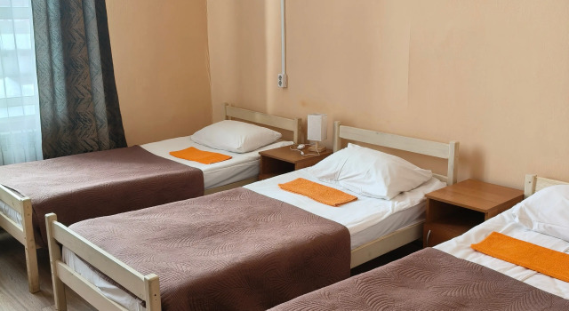 Кровать в общем номере Отель Smart Hotel Тамбов