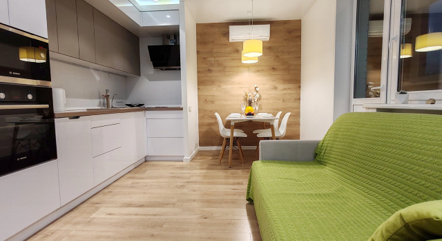 Uyutnaya Semeynaya Ryadom S Botanicheskim Sadom Flat, Réserver Appartement Samara Samara Region