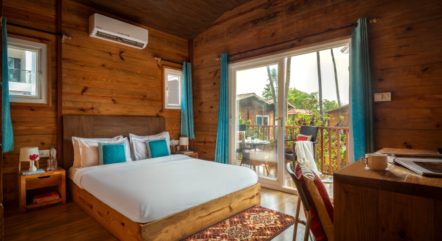 Mariners Bay Beach Resort Arambol Hotel, Varaa Lomakeskus 4 tähden hotellit kohteessa Goa, 4*