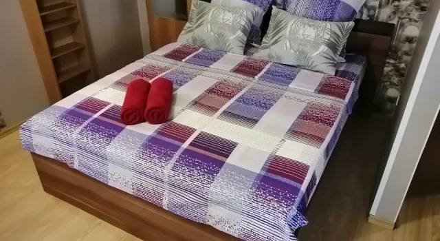 Zhd Vokzal Pr Marksa 48 Apartments, Prenota Appartamento Hotel economici a Omsky District